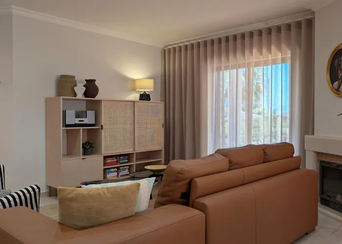 Villa Pinetree Seaside, Albufeira 阿尔布费拉