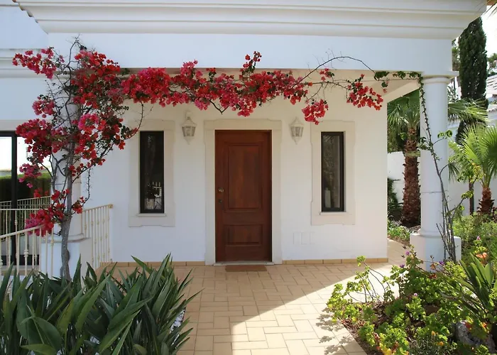 度假居 Villa Pinetree Seaside, Albufeira *