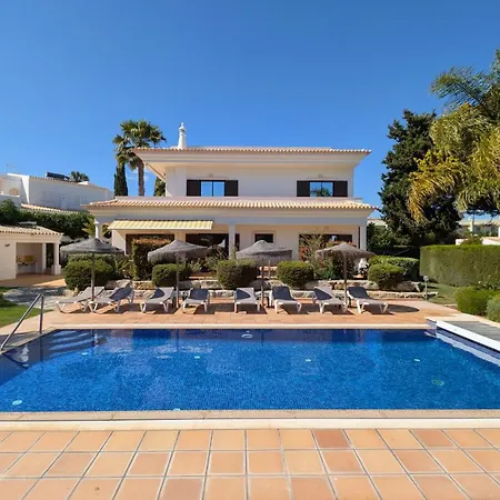 Casa Dos Pinheiros, Sesmarias, *