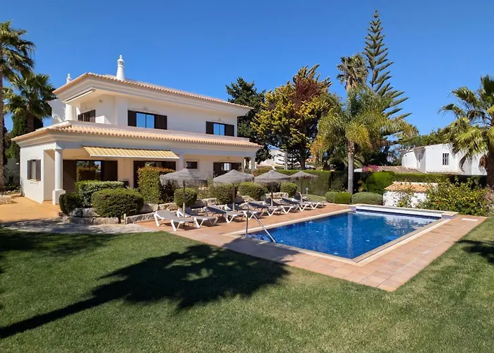 Villa Pinetree Seaside, Albufeira Semesterbostad *